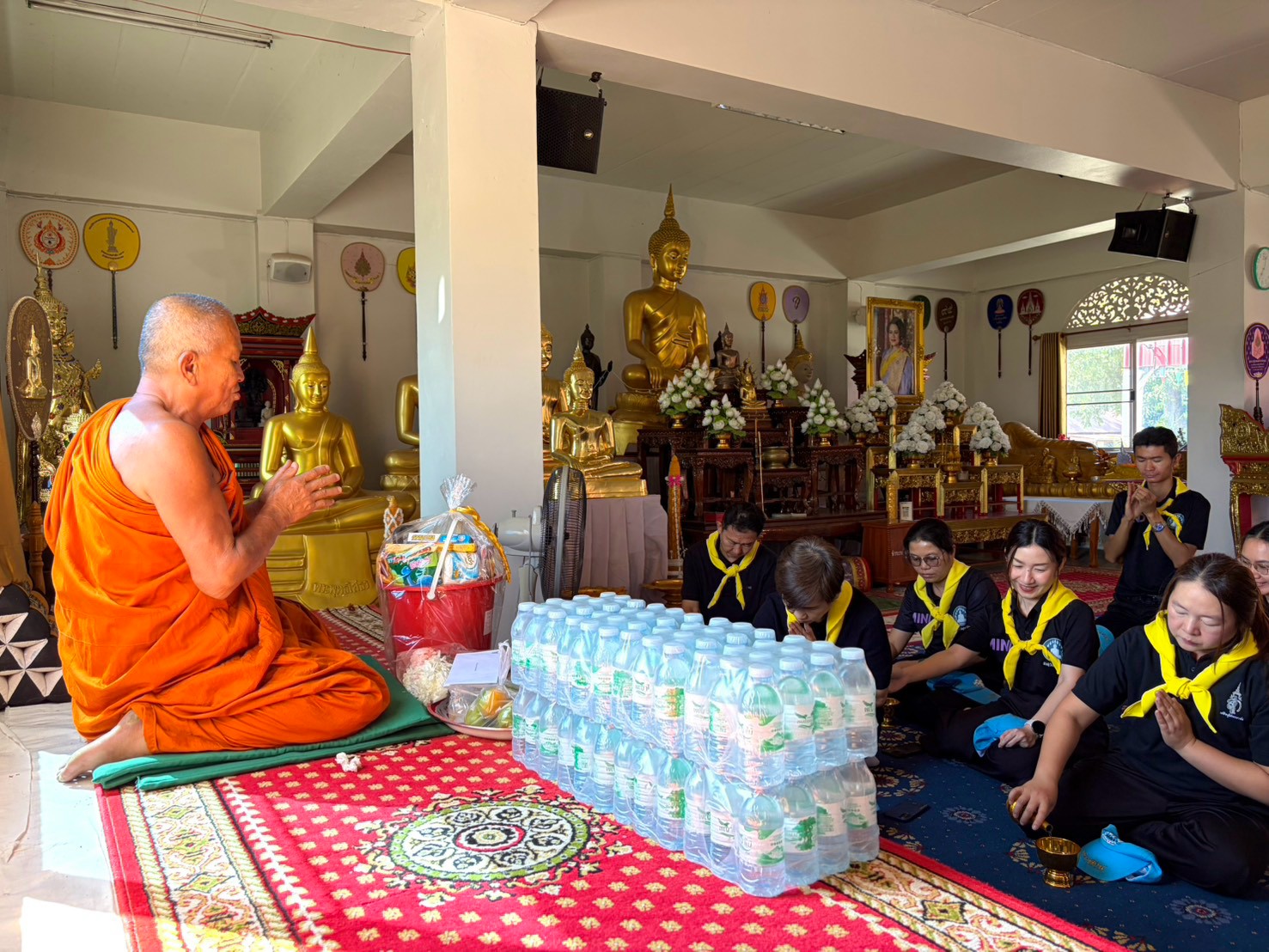 LINE_ALBUM_จิตอาสา วัดดงพระเจ้า ????_261021_52